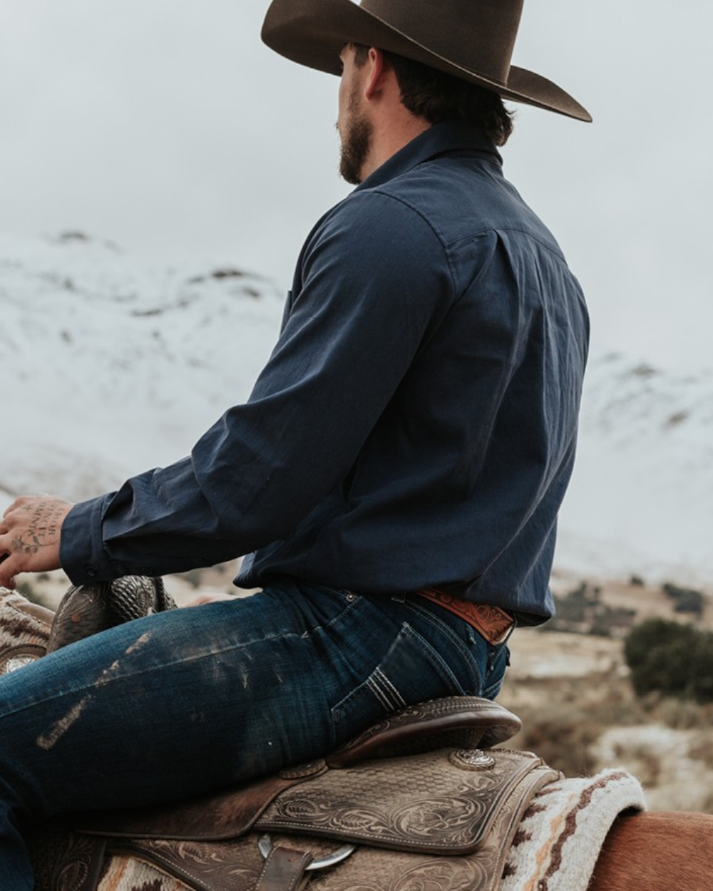 The Ethan Men's Western Shirt in Sanded Twill - Midnight Blue